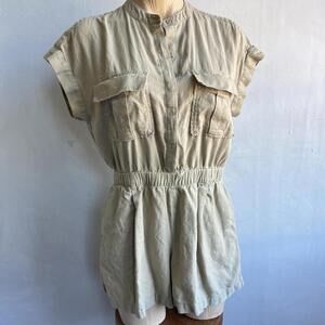 GAP Womens Small Tan One Piece Short Sleeve Utility Romper Shorts Pockets Safari